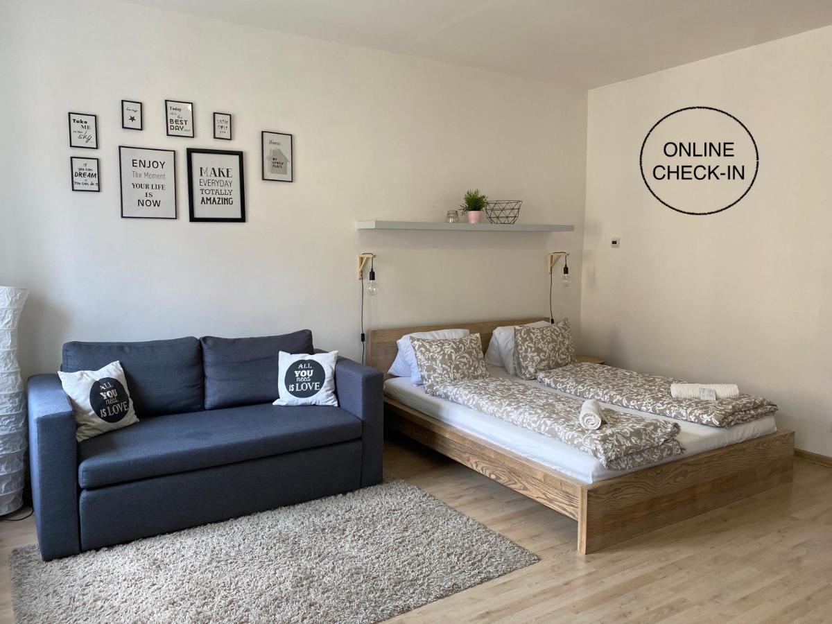 Satys Apartments Ostrava Luaran gambar
